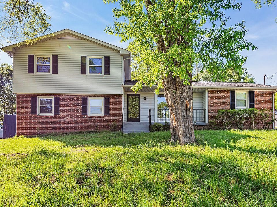 1st image of 513 Galesburg Ct