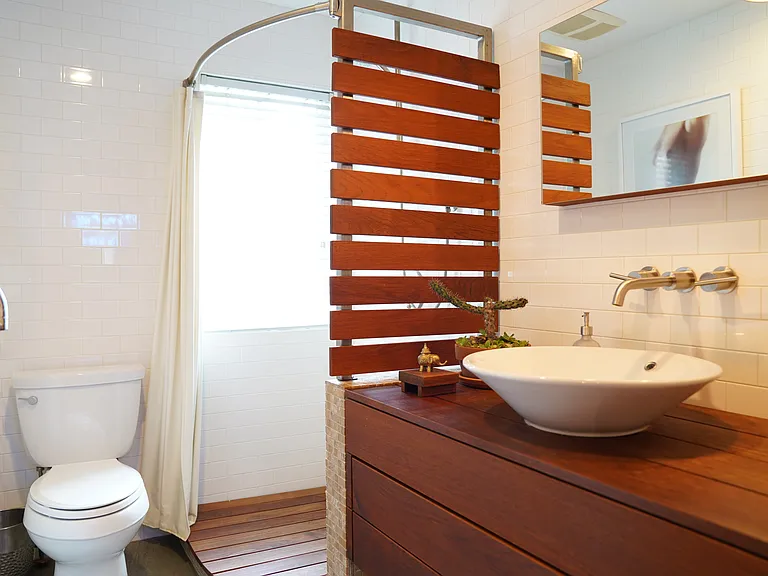 565 Montauk Hwy — Photo 13