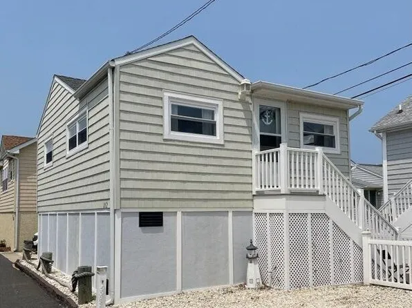 112 W Tide Way, Lavallette, NJ 08735