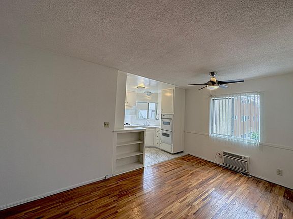 3rd image of 7371 Fountain Ave APT 209