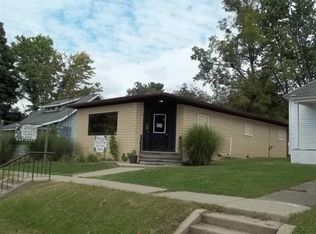 521 N Virginia St, Rockville, IN 47872