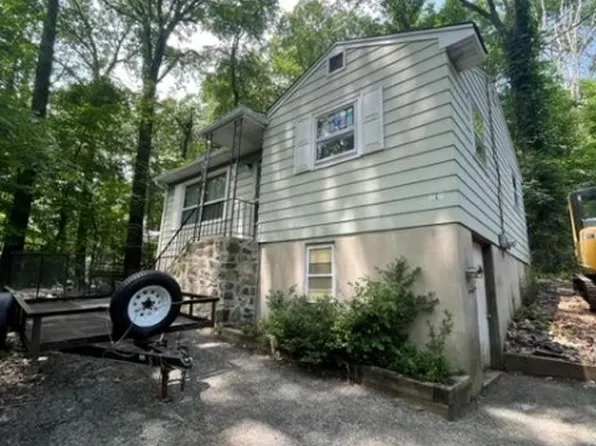 210 Pohatcong Rd, Vernon Twp., NJ 07422