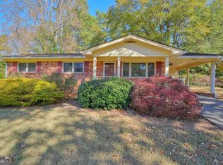 137 Douglas Dr SE, Mableton, GA 30126