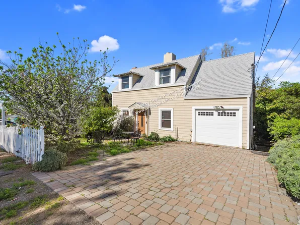 7850 Crest Ave, Oakland, CA 94605