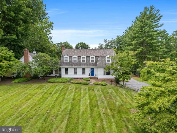 10812 Cripplegate Rd, Rockville, MD 20854