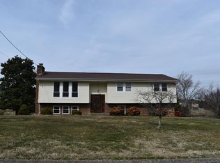 542 Pimlico Dr, Seymour, TN 37865