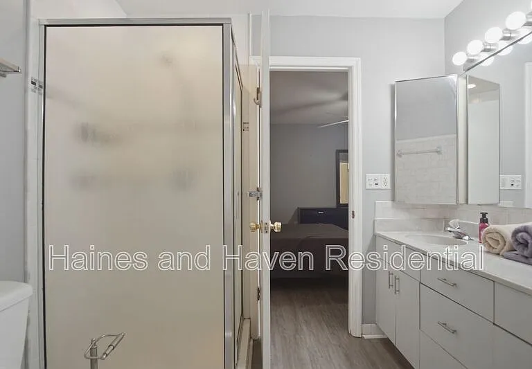 157 Coventry Cir — Photo 23