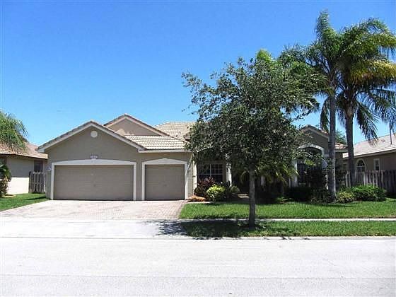 1st image of 13835 NW 23rd St