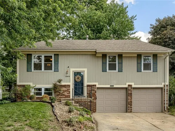 20404 E 16th St N, Independence, MO 64056