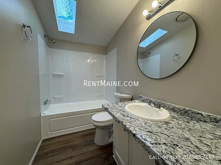 125 F St — Photo 8