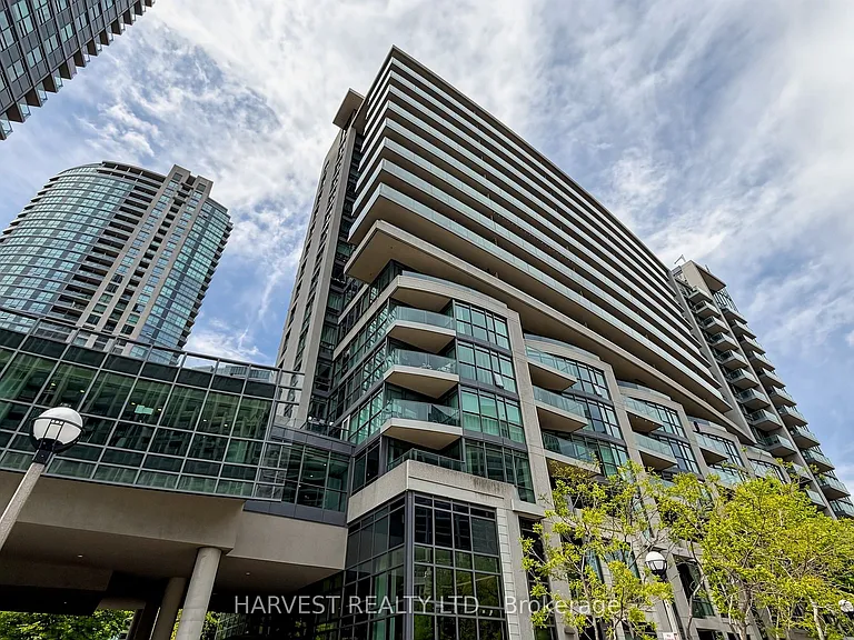 209 Fort York Blvd #380 — Photo 2