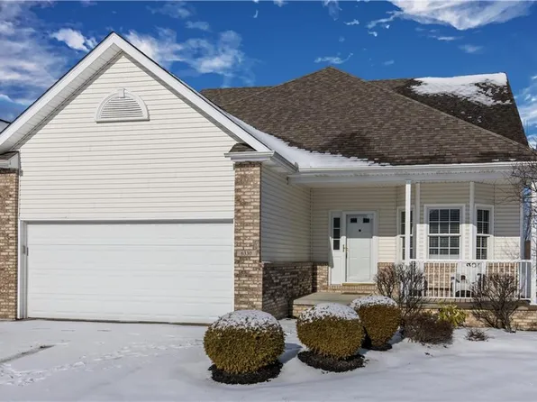 6330 Meadowland Cir, Erie, PA 16509