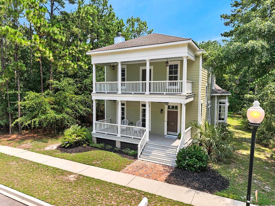1st image of 55 Pineberry Dr.