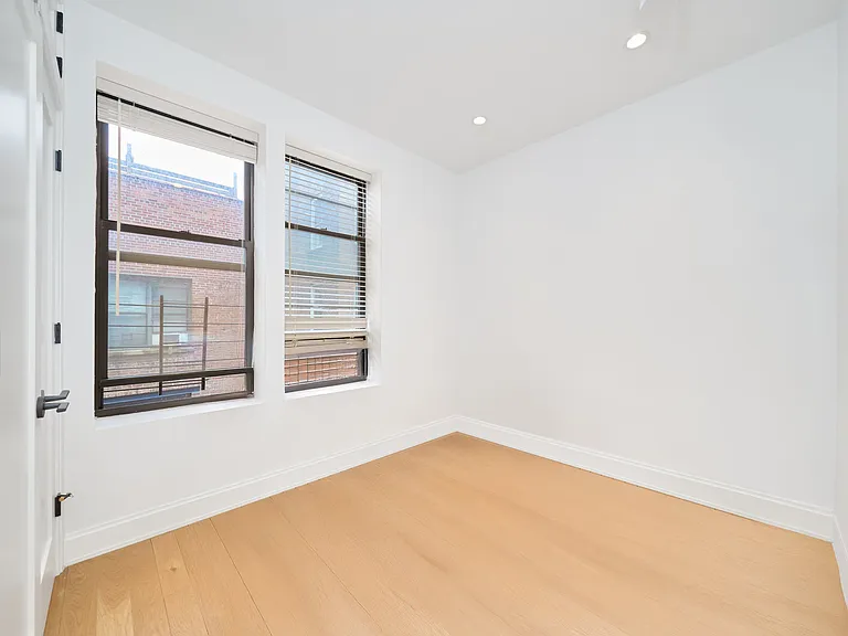 325 W 93rd St #5D — Photo 7