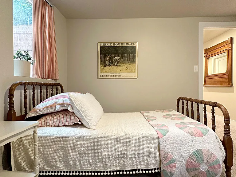 1809 E Blaine Ave — Photo 13