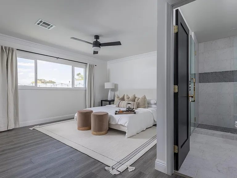 8702 E Clarendon Ave — Photo 22
