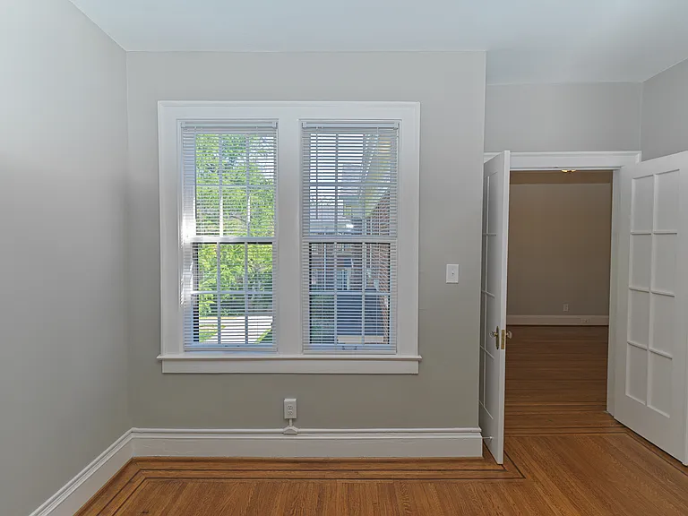 2432 Glenmary Ave #C1 — Photo 7