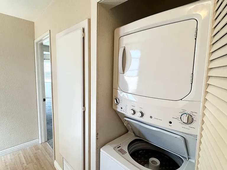 Washer and dryer included