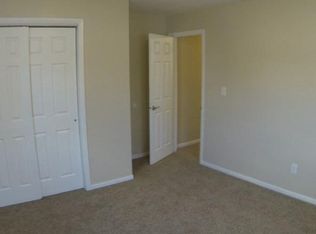 698 Robinson Rd APT 2, Campbell, OH 44405