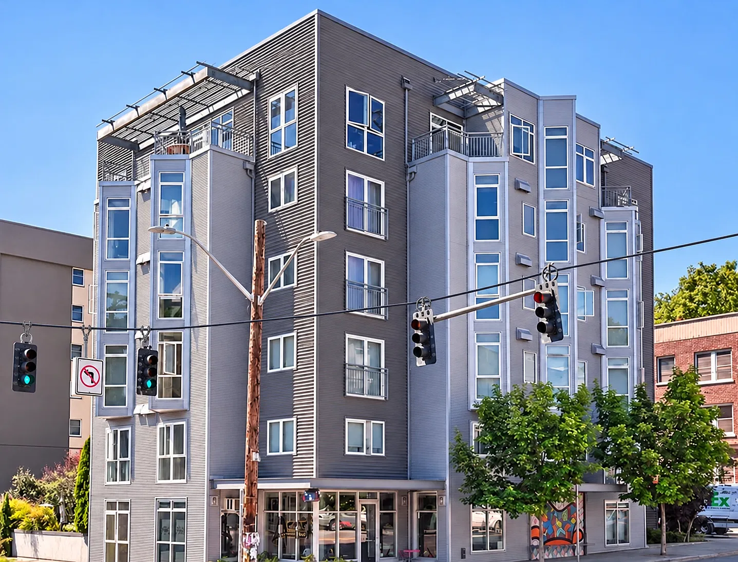 1 bed, 600 sqft, $1,995 — Photo 1