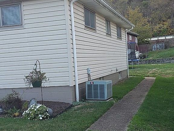 2nd image of 206 Central Ave