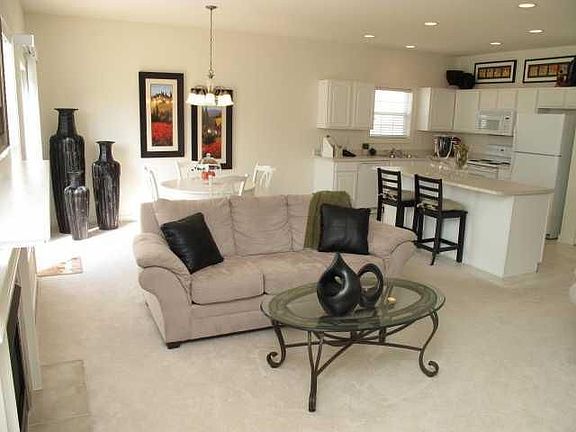 This view showcases the openness of the floorplan w/9' Clgs throughout.