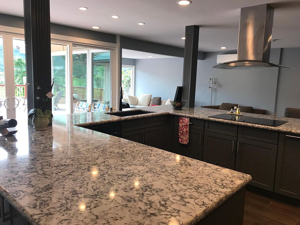 Chef's Kitchen
