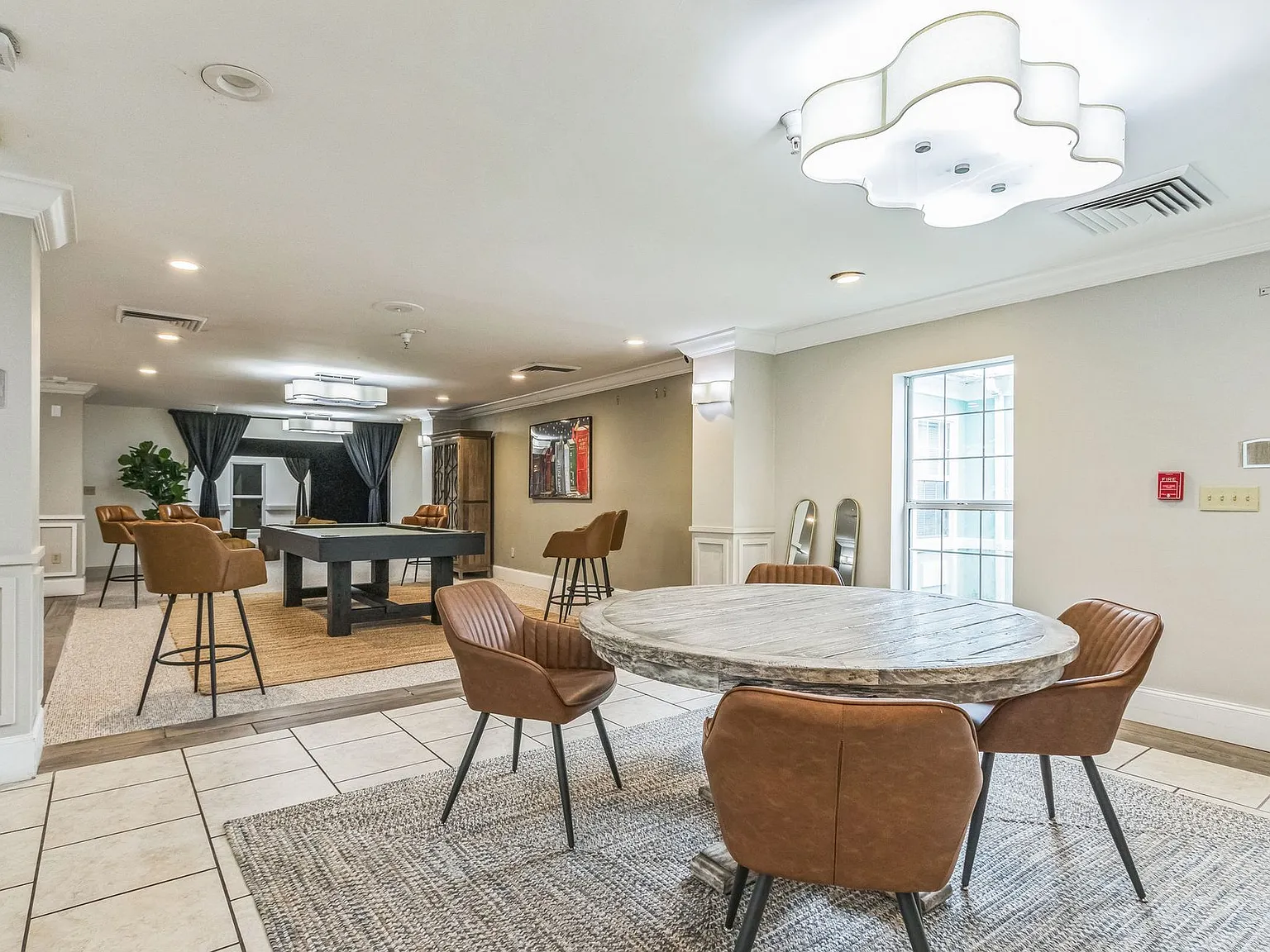 Vivo Living Summerville — Photo 1
