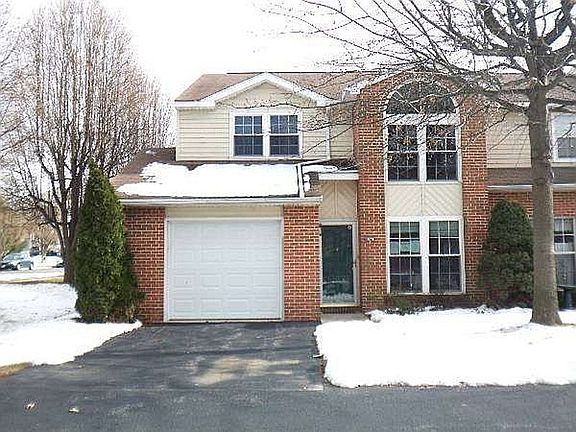 5th image of 1673 Langley Dr