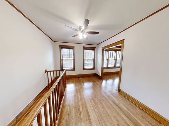 5th image of 1251 W Grace St #1
