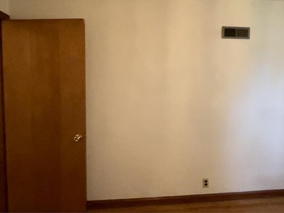 4th image of 3619 Childress Ave