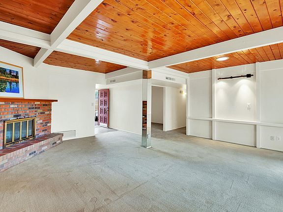 5th image of 6214 E Pinchot Ave