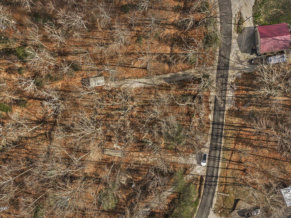 1st image of 2370 Robbin Ln