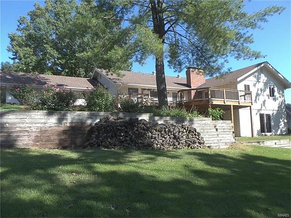 2nd image of 15108 Isleview Dr