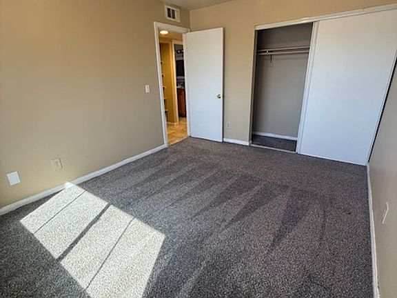 5th image of 713 Lilly Ln #20D