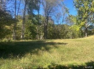 146 Bassett School Rd, Elizabethtown, IL 62931