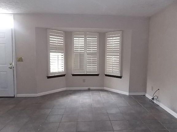 2nd image of 532 Thomas Jefferson Cir