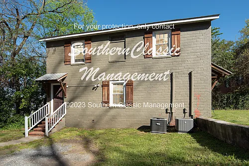 312B N Jefferson St NE Photo 1