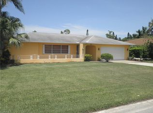 4320 Beechwood Lake Dr, Naples, FL 34112