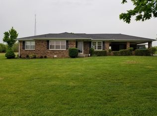102 Riggs Ave, Portland, TN 37148