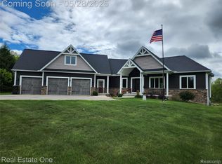 16130 Tindall Rd, Davisburg, MI 48350