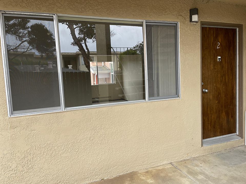 1st image of 614 Commercial Ave APT 2
