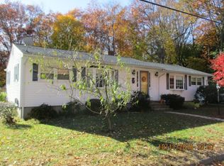 43 Valley Crest Rd #A, Coventry, RI 02816