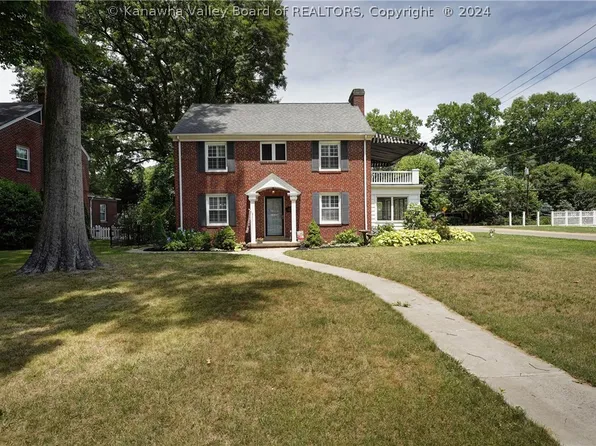 4112 Staunton Ave SE, Charleston, WV 25304