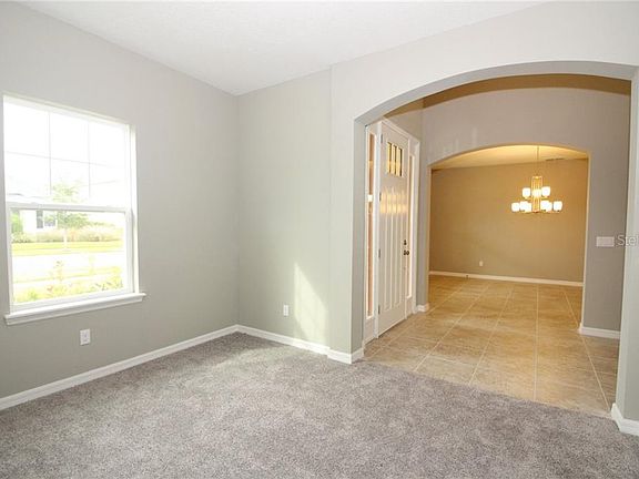 5th image of 1123 Fieldstone Cir
