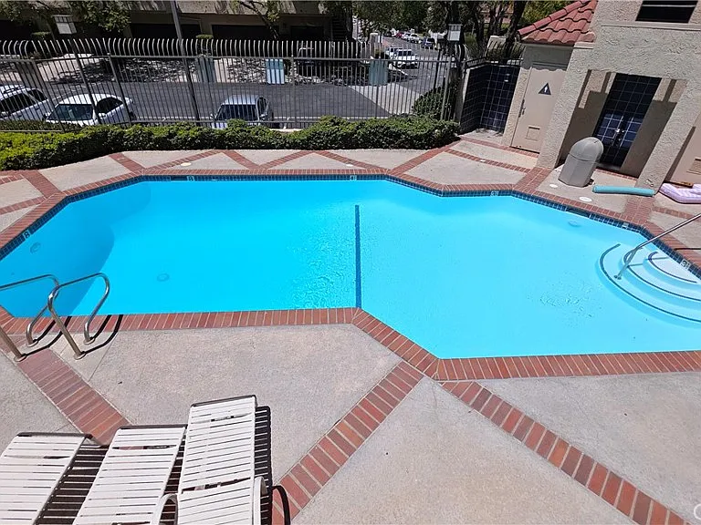 147 McAfee Ct — Photo 25