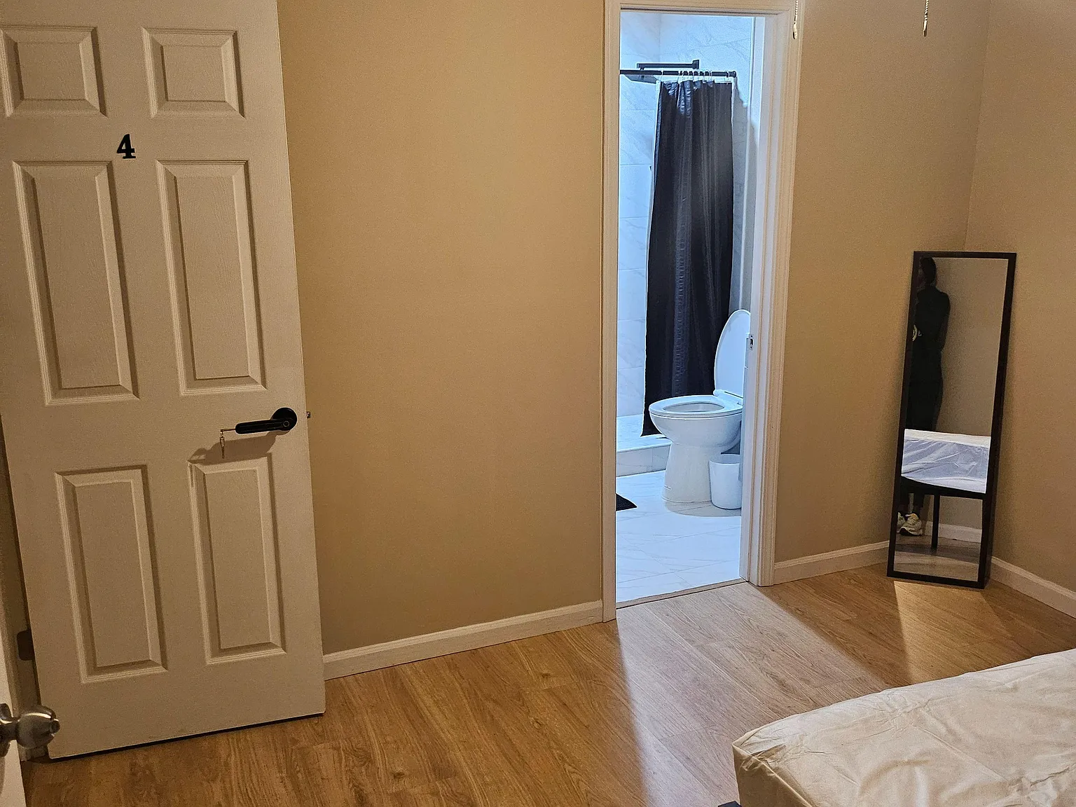 4 bed, 3.0 bath, 1553 sqft, $1,360 — Photo 4