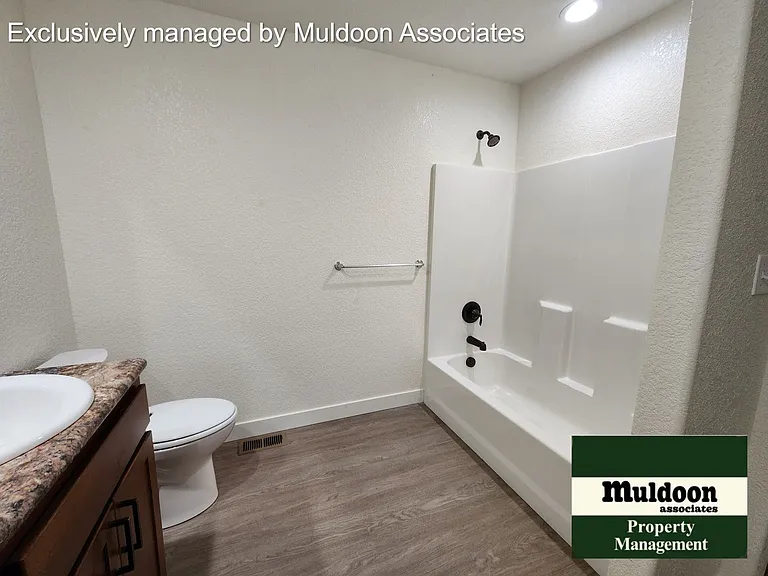 251 W Acorn Dr — Photo 7