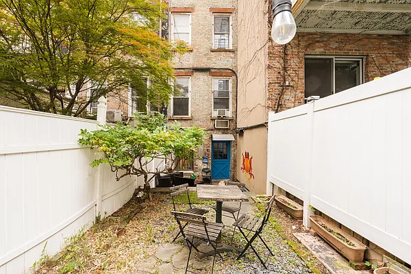 Sold by SERHANT. | media 2