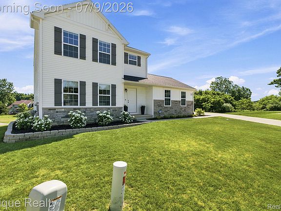 3rd image of 7269 Wildflower Ct